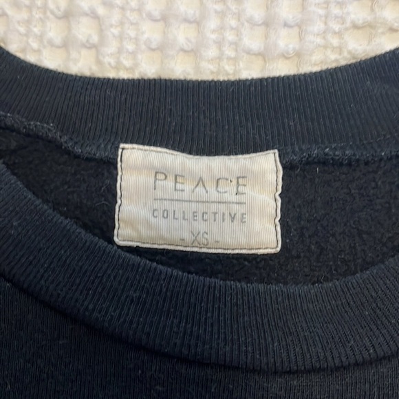 Peace Collective Toronto Vs Everybody Black Crewneck Sweatshirt Size XS - Picture 3 of 8